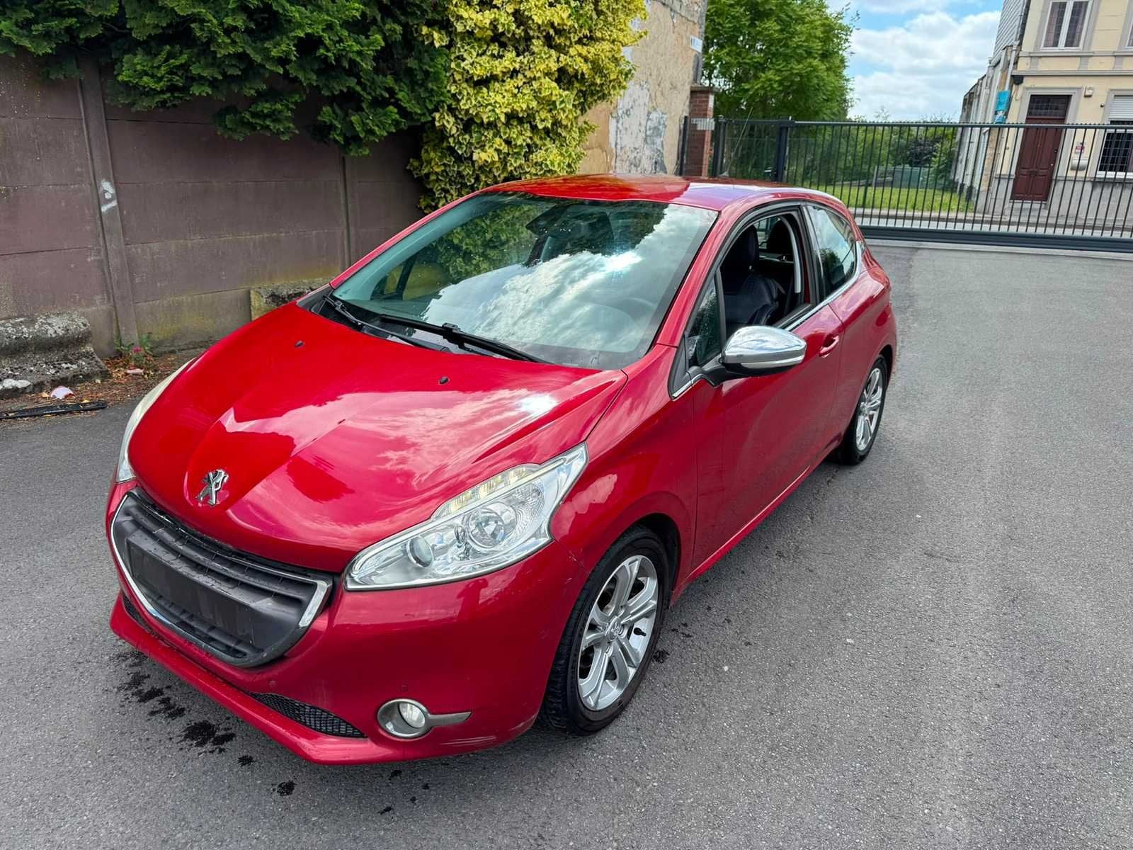 2013 Peugeot 208, Auto's, Gebruikt, Overige brandstoffen, Bedrijf, Te koop