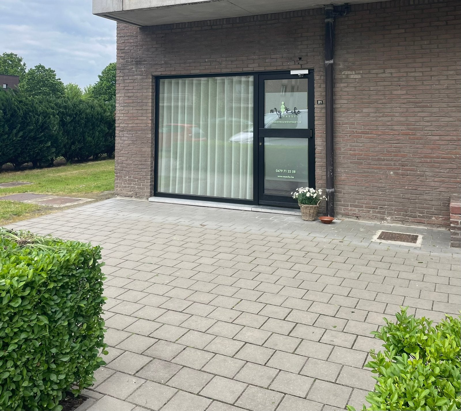 Vaste praktijkruimte te huur te Hasselt, Immo, Hasselt