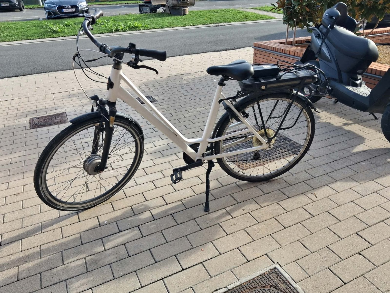 Elektrische fiets – mooie aanbieding, Fietsen en Brommers, Ophalen, Zo goed als nieuw