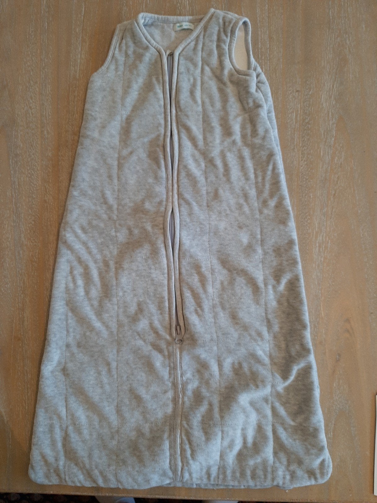 Slaapzak grijs, Enfants & Bébés, Couvertures, Sacs de couchage & Produits pour emmailloter, Enlèvement, Gris, Sac de couchage