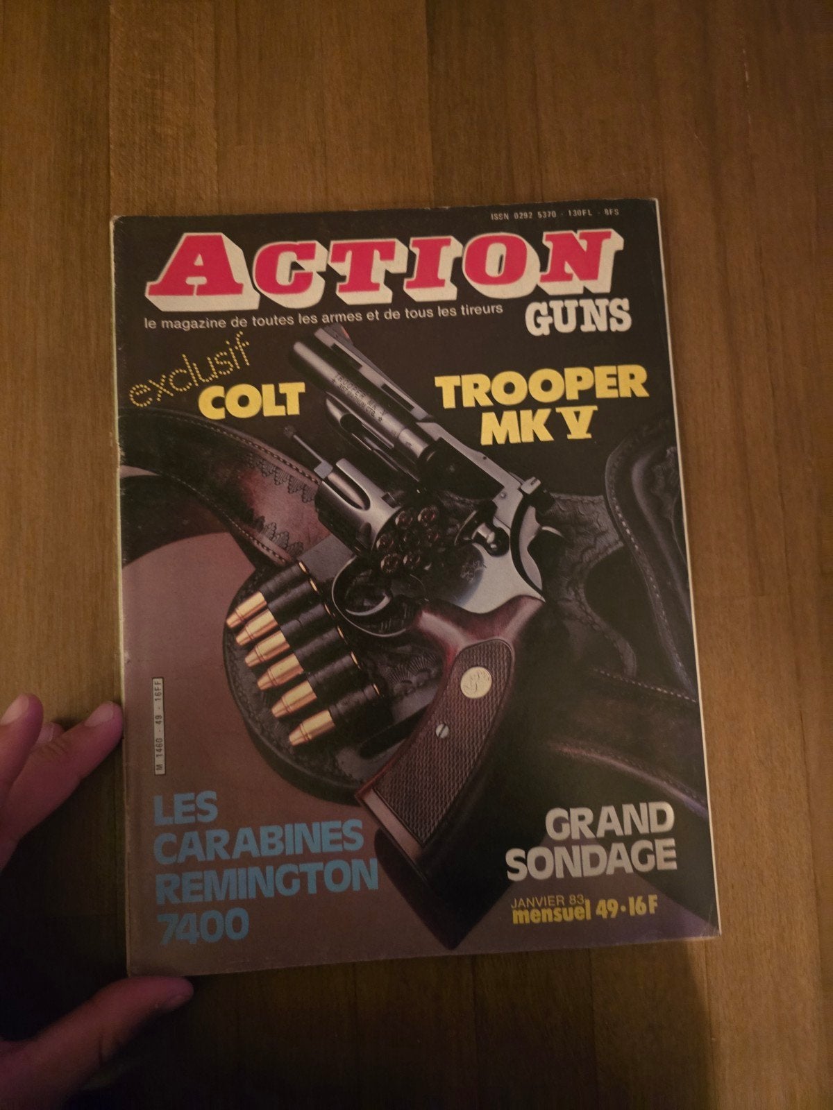 Action Guns n49 – Janvier 1983 – magazine ancien, Enlèvement ou Envoi