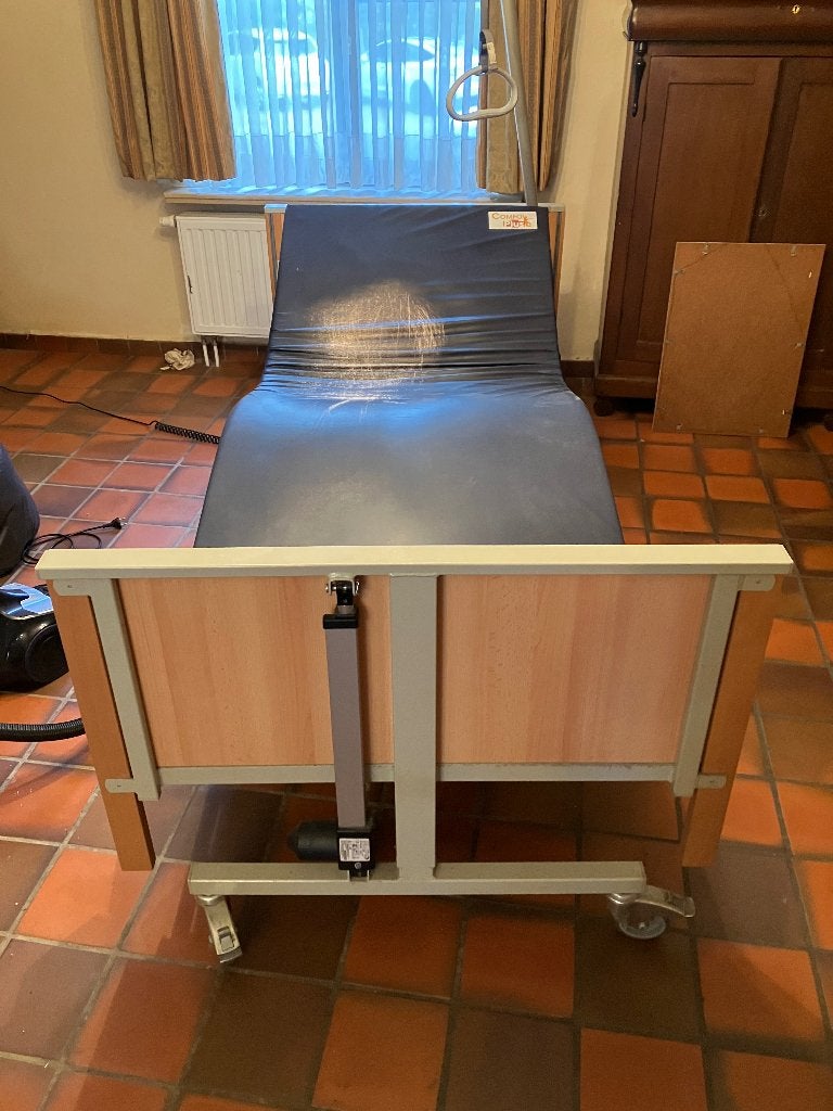 Ziekenhuisbed, Diversen, Ophalen, Gebruikt