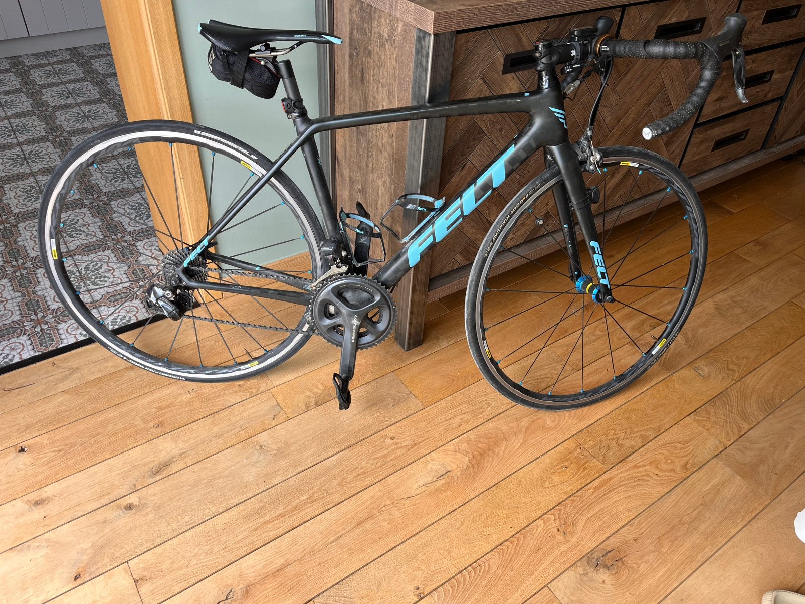 Koersfiets carbon felt met elektrische versnellingen, Fietsen en Brommers, Ophalen of Verzenden, Zo goed als nieuw, Carbon, Giant