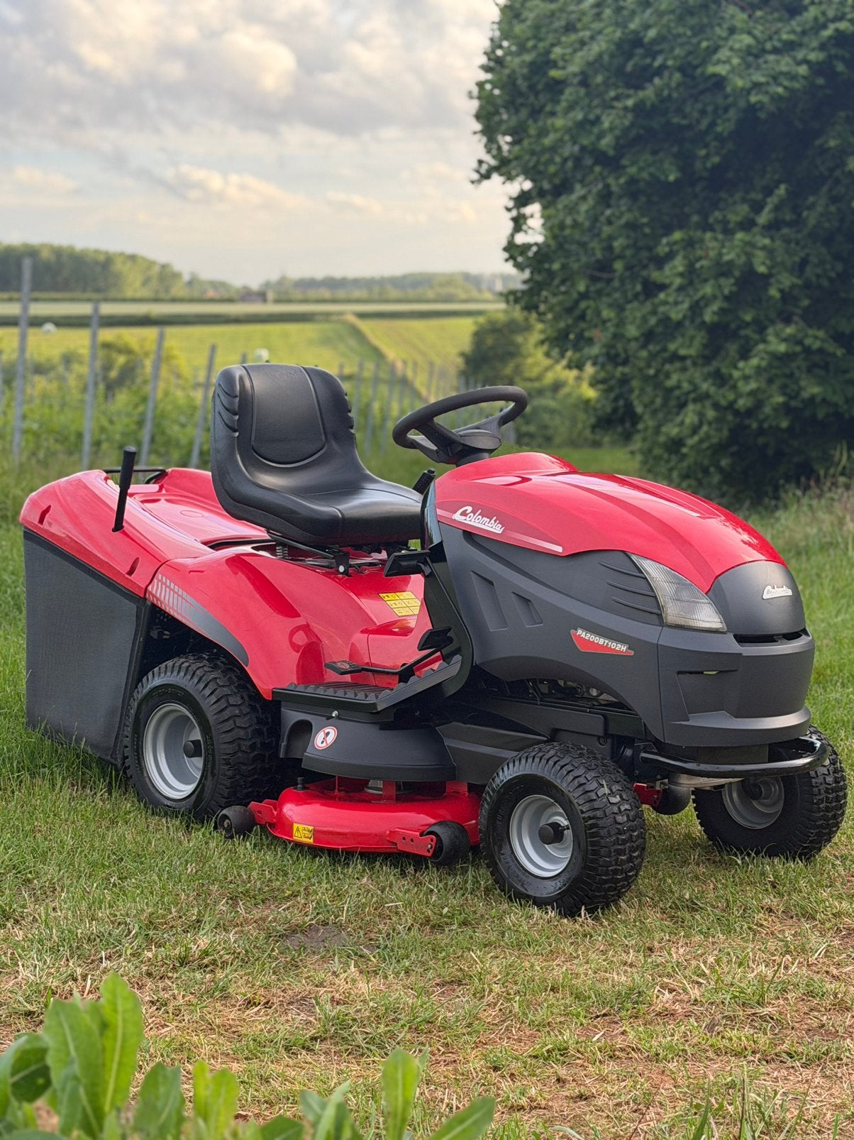 Tondeuse autoportée Columbia — Moteur en état neuf 22PK-135, Jardin & Terrasse, Tondeuses autoportées, Comme neuf, 120 cm ou plus