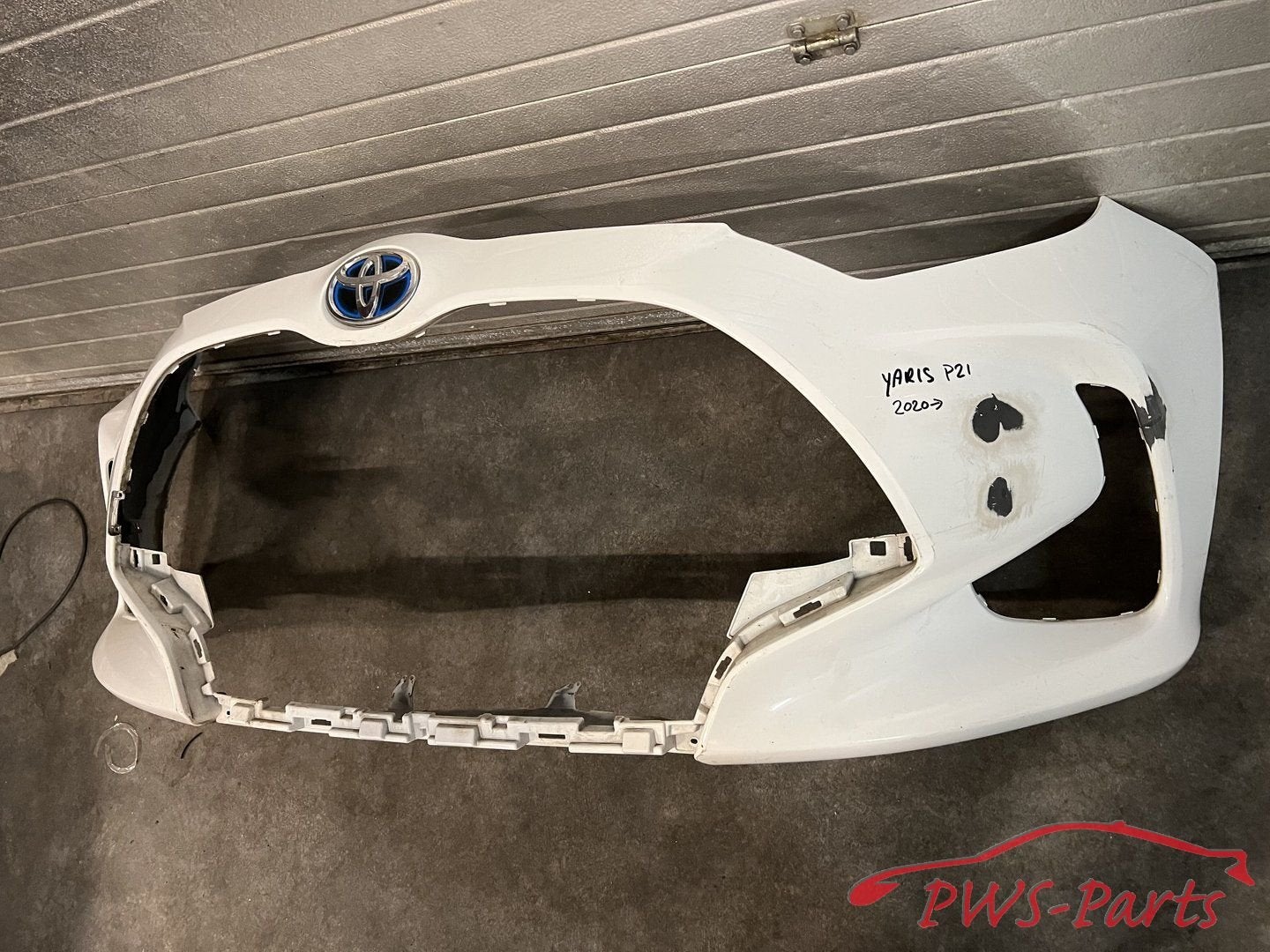 TOYOTA YARIS P21 VANAF 2020 VOORBUMPER ORIGINEEL, Gebruikt, -, Voor, -