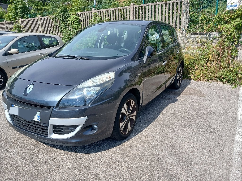 Scenic 3 boite auto, Autos, Achat, 5 portes, Diesel, Automatique