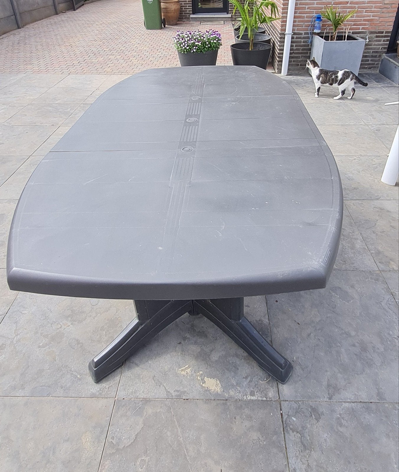 tuintafel, Ophalen, Gebruikt, Ovaal, Kunststof