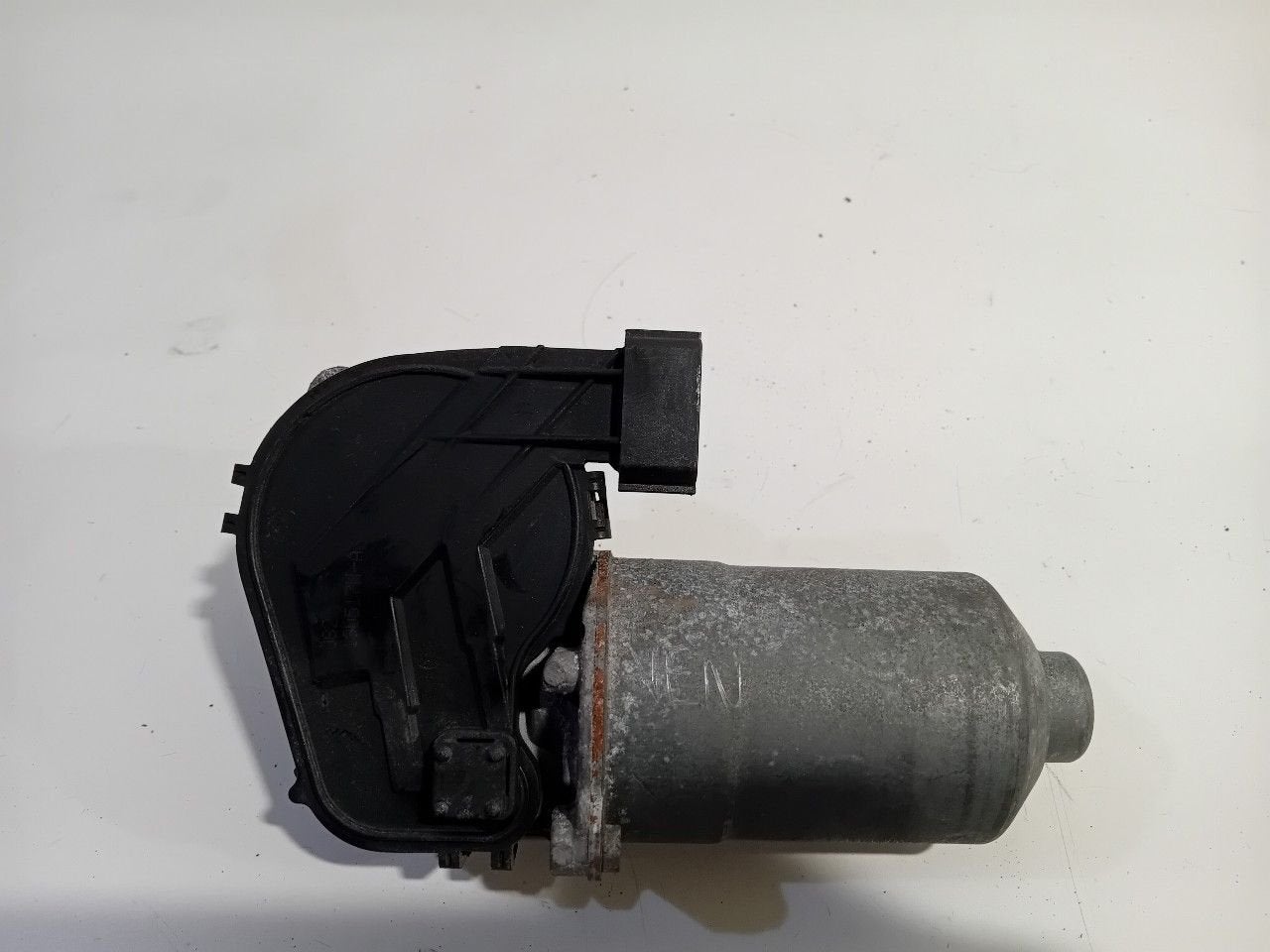 Ruitenwissermotor voor Renault Trafic, Onderdelen@venauto.nl, Van der Ven Autorecycling B.V., Ettenseweg 76, 4706 PB Roosendaal, The Netherlands