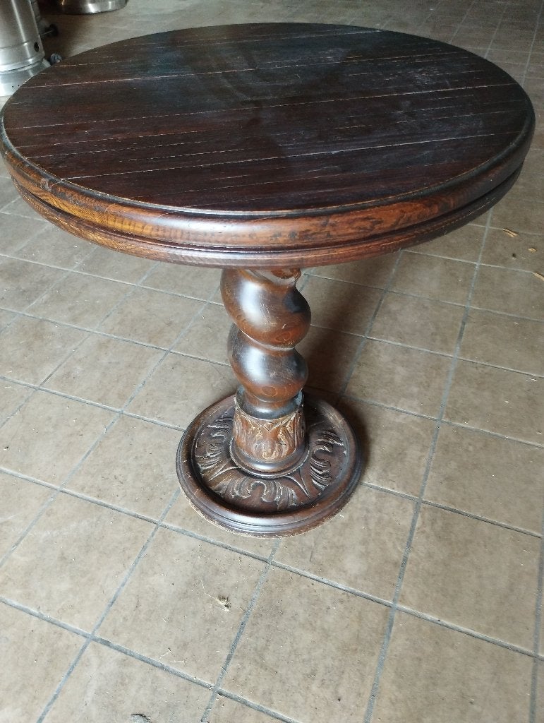 Piëdestal (Antieke eiken bijzettafel), Ophalen
