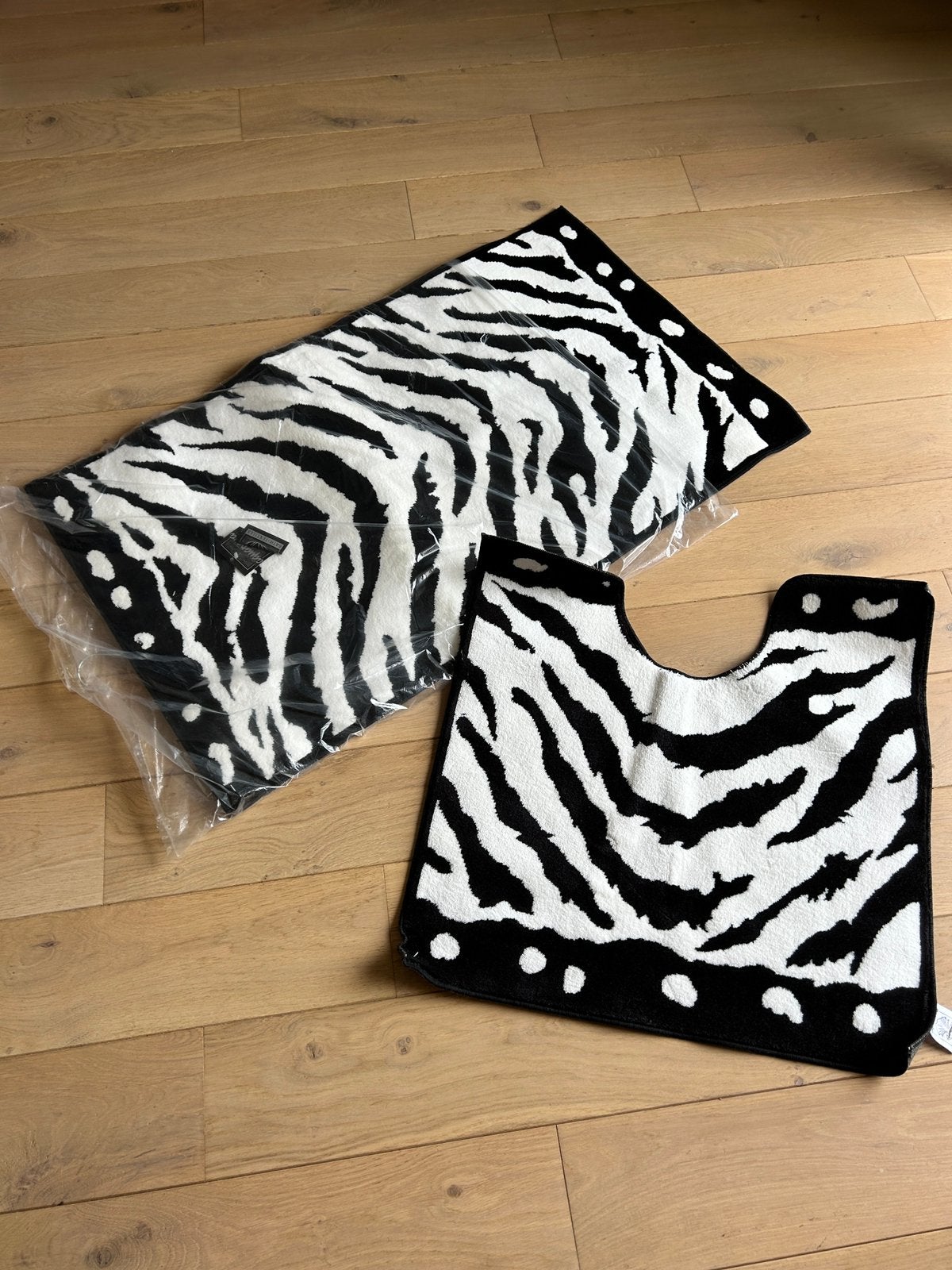 Tapis de bain neufs, Enlèvement, Neuf