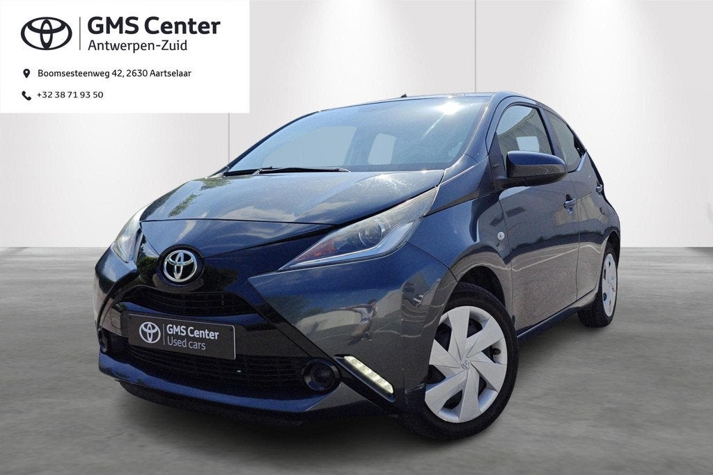 Toyota Aygo 1.0 VVT-i x-play - 2 ans KARE incl, Autos, Toyota, Argent ou Gris, Achat, Euro 6, Electronic Stability Program (ESP)