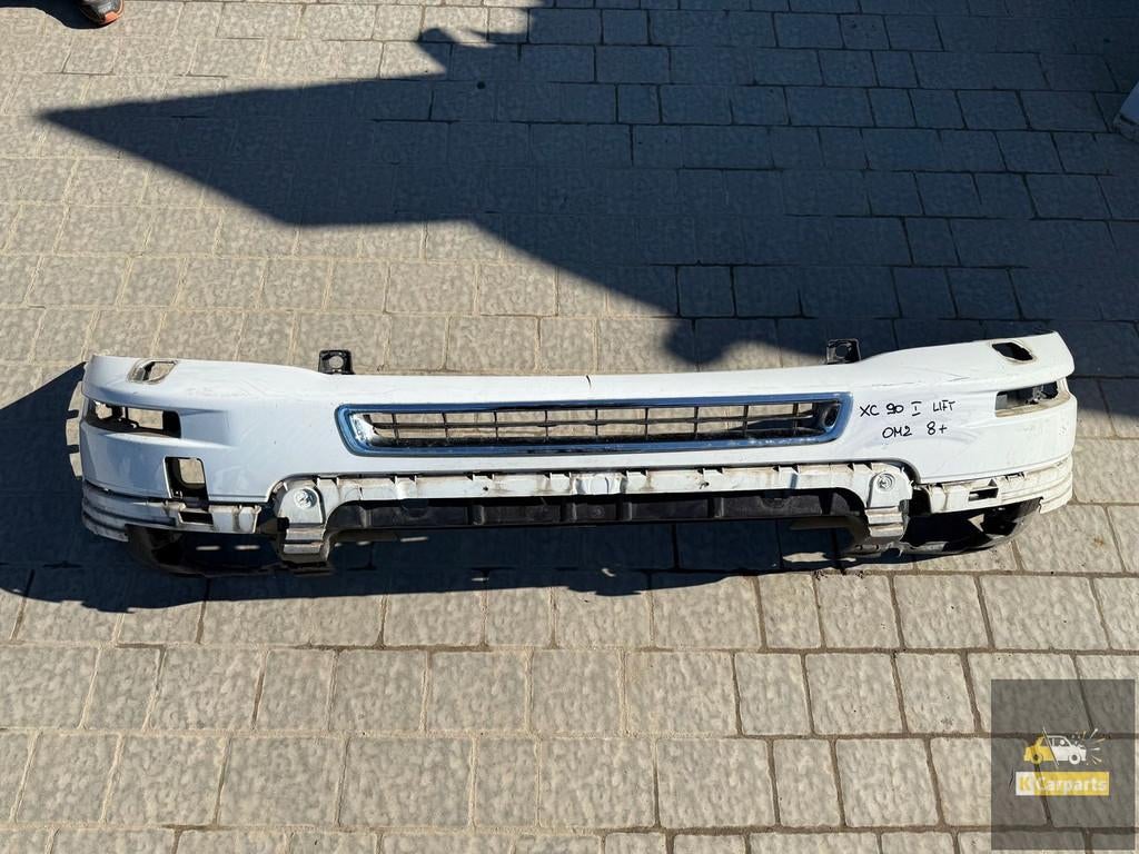 Pare-chocs avant Volvo XC90 I Lift 07-14, Gunnar Engellaus vag 8
405 31  Gothenburg, SE, Pare-chocs, Info@volvocars.com, Volvo Car Corporation