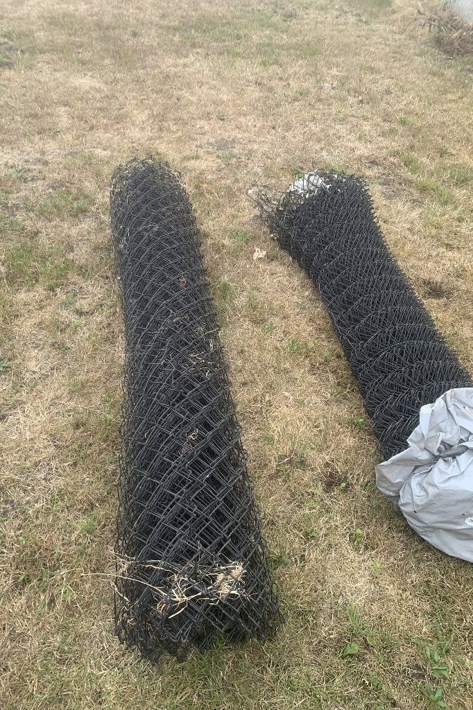 2 rollen zwarte harmonicagaas / tennisdraad, Tuin en Terras, Gaas en Draad, Ophalen, Zo goed als nieuw, 20 meter of meer, Draad