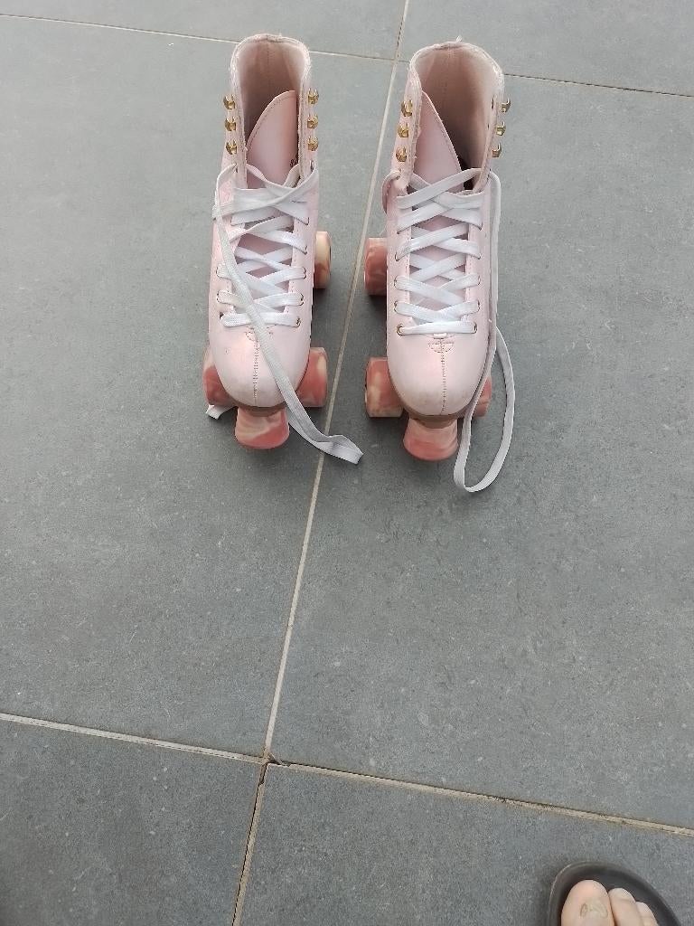 Chaussure à roulettes, Rollers 4 roues en ligne, Enlèvement, Utilisé, Enfants