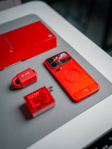 Xiaomi 18 pro max, 1tb limited edition Red transparant, Enlèvement, Neuf