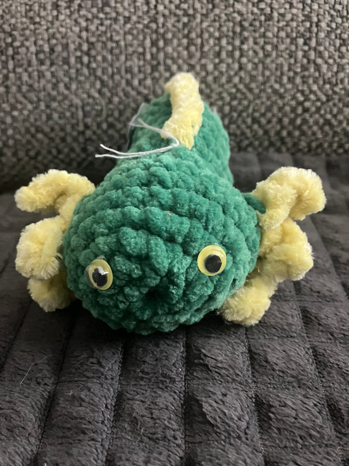Axolotl super doux fait moi-même , 14 cm, crocheté, Enlèvement ou Envoi, Neuf