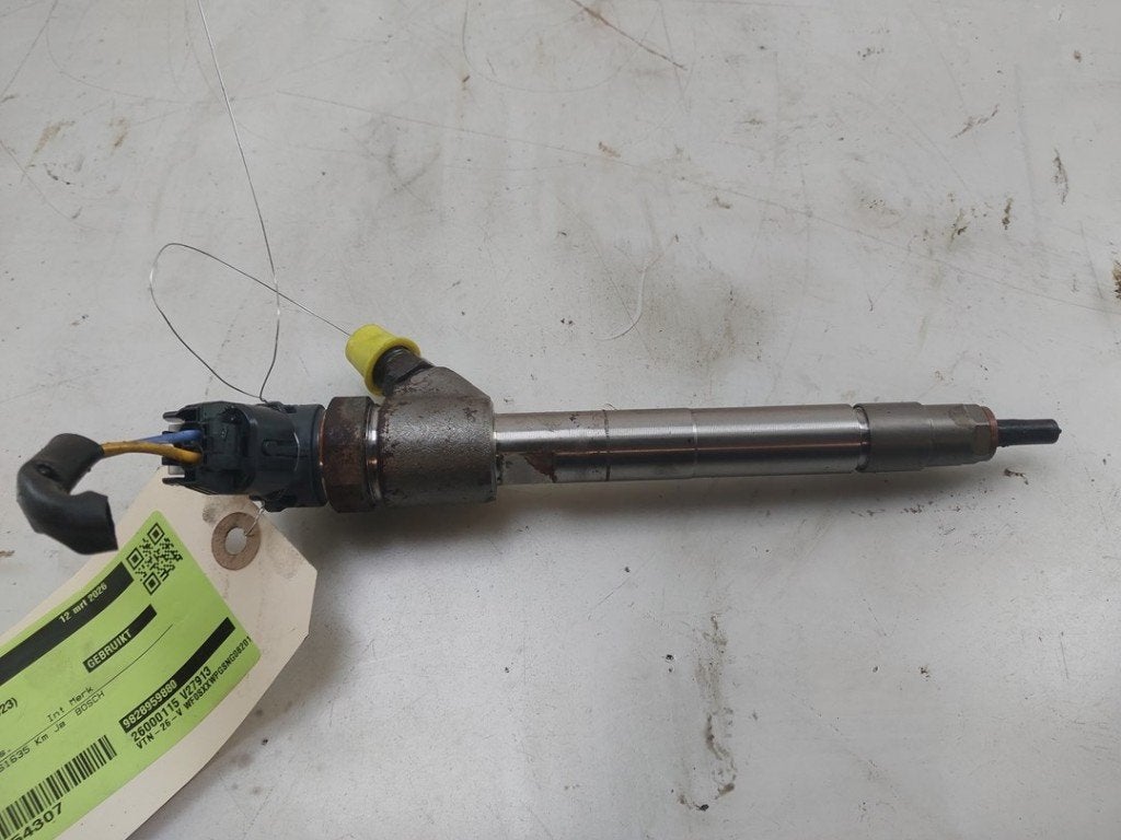 INJECTEUR FAP Ford Transit Connect (PJ2) (01-2013/-), Robert Bosch AG, Robert-Bosch-Allee 1
74232  Abstatt, DE, Engineering@bosch.com