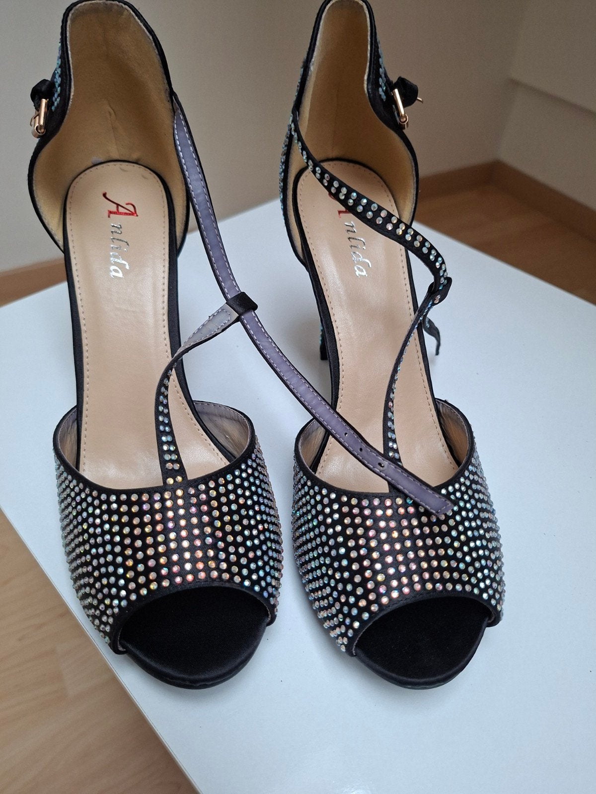 Feestelijke damesschoenen NIEUW. Maat 40/41, Ophalen
