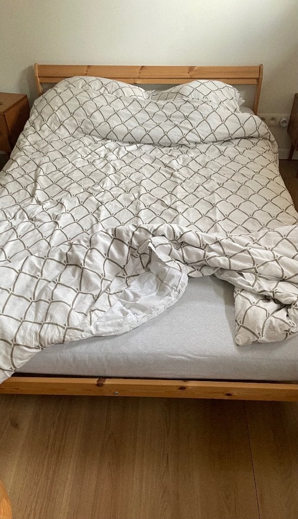 Twijfelaar 1,40 mtr ikea hout, Huis en Inrichting, Ophalen, Gebruikt, Bruin, 140 cm