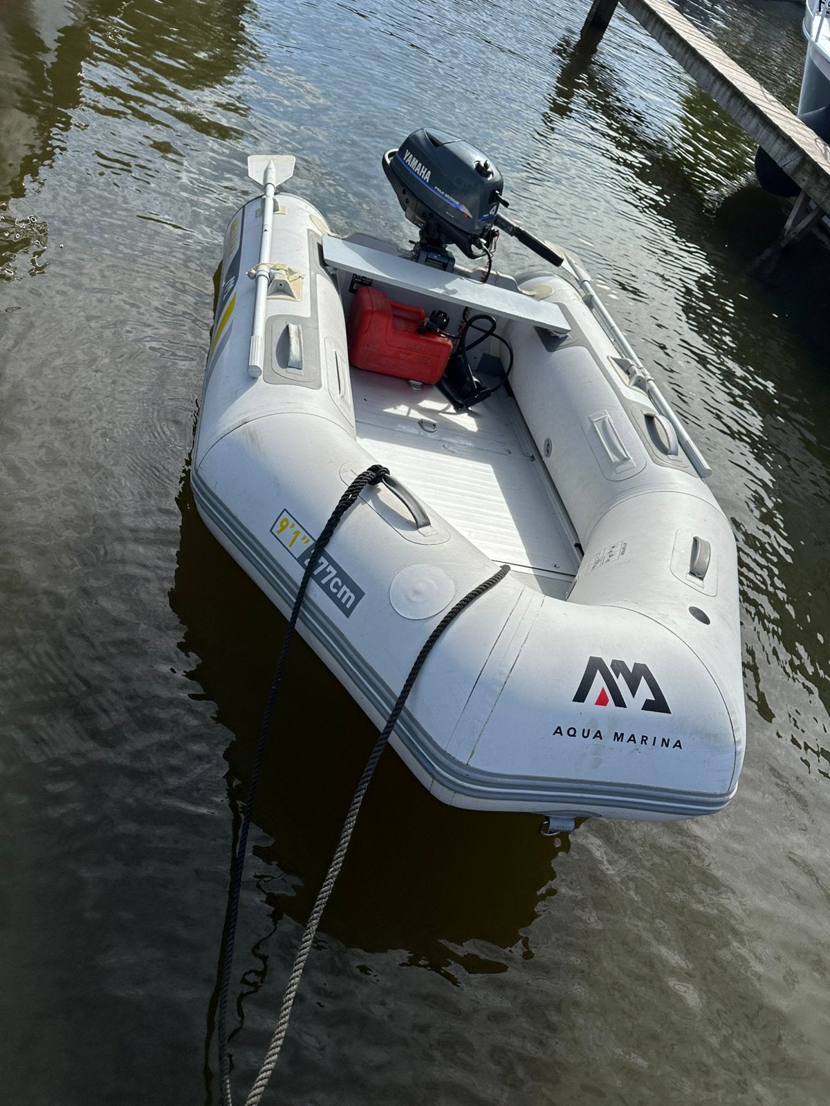 Sans moteur, avec remorque de plage , fond en aluminium, Sports nautiques & Bateaux, Enlèvement, Utilisé, Bateau à moteur