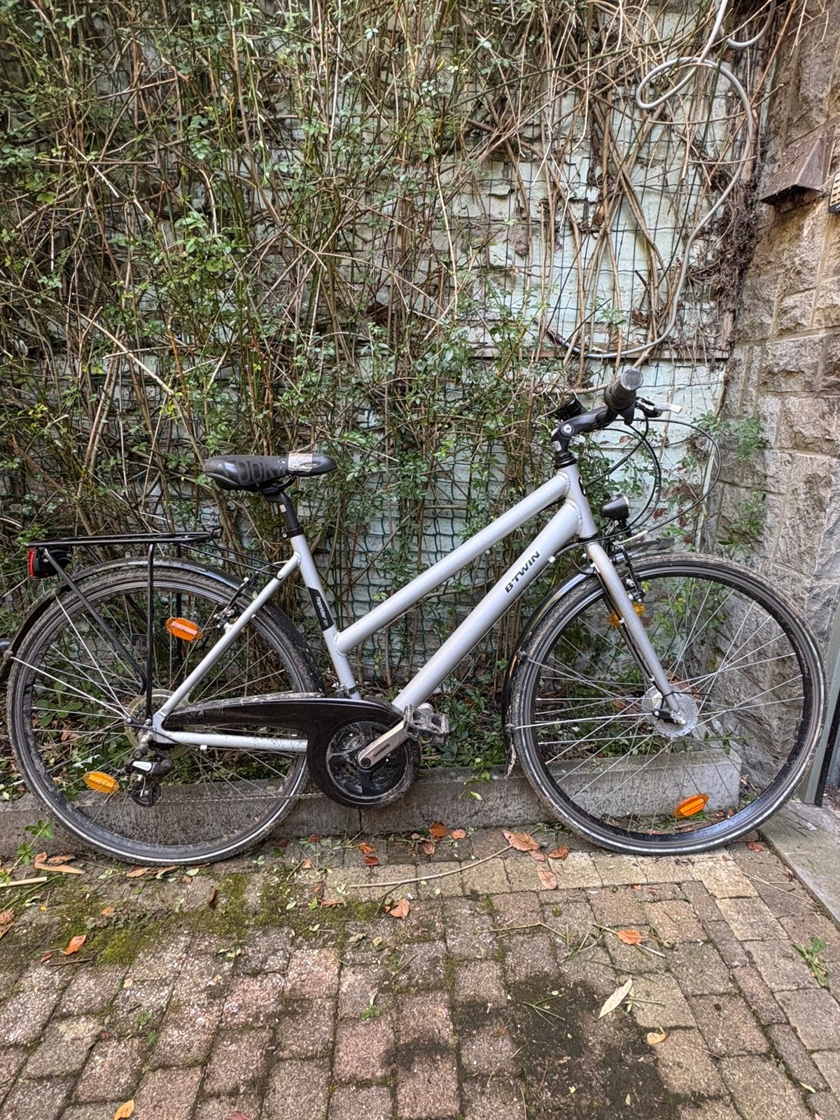 bTwin Hoprider 300, Gebruikt, 10 tot 15 versnellingen, Velgrem, Ophalen