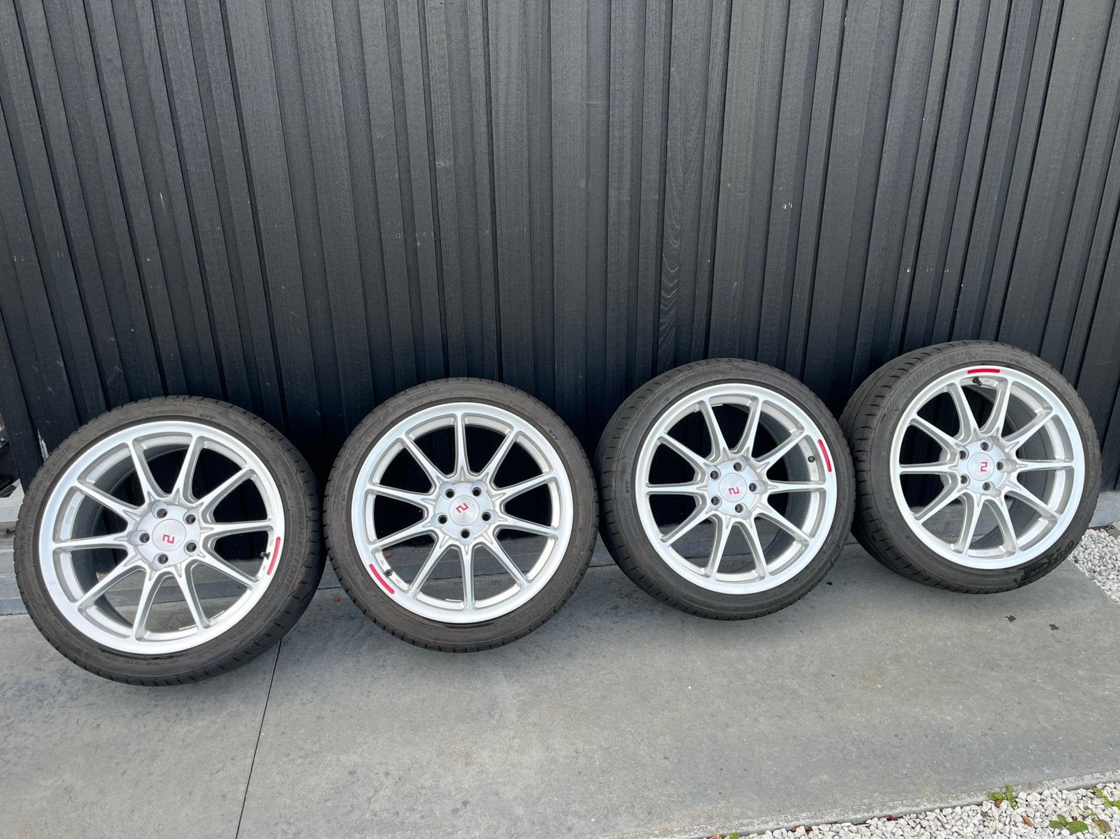 2Forge ZF8 17 inch 5x100, Ophalen, 17 inch, Band(en)