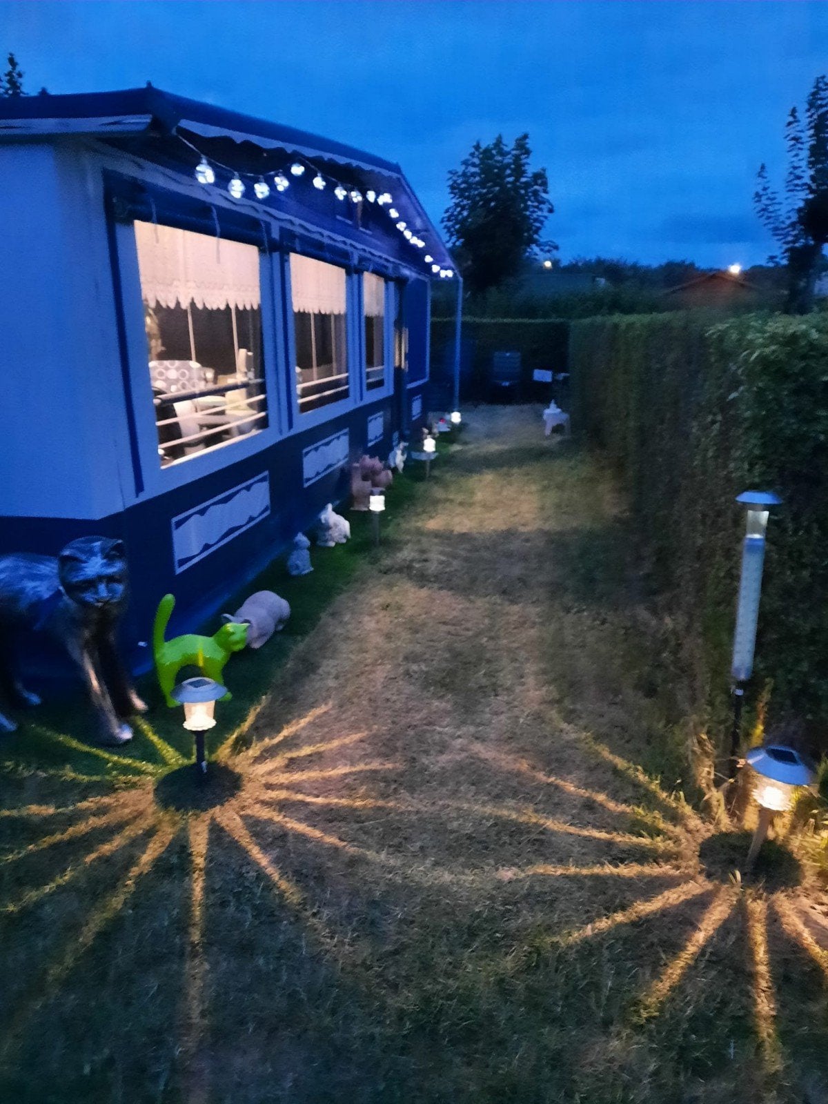 Tabbert Baronesse met uitbouw ADM voortent en inboedel, Particulier
