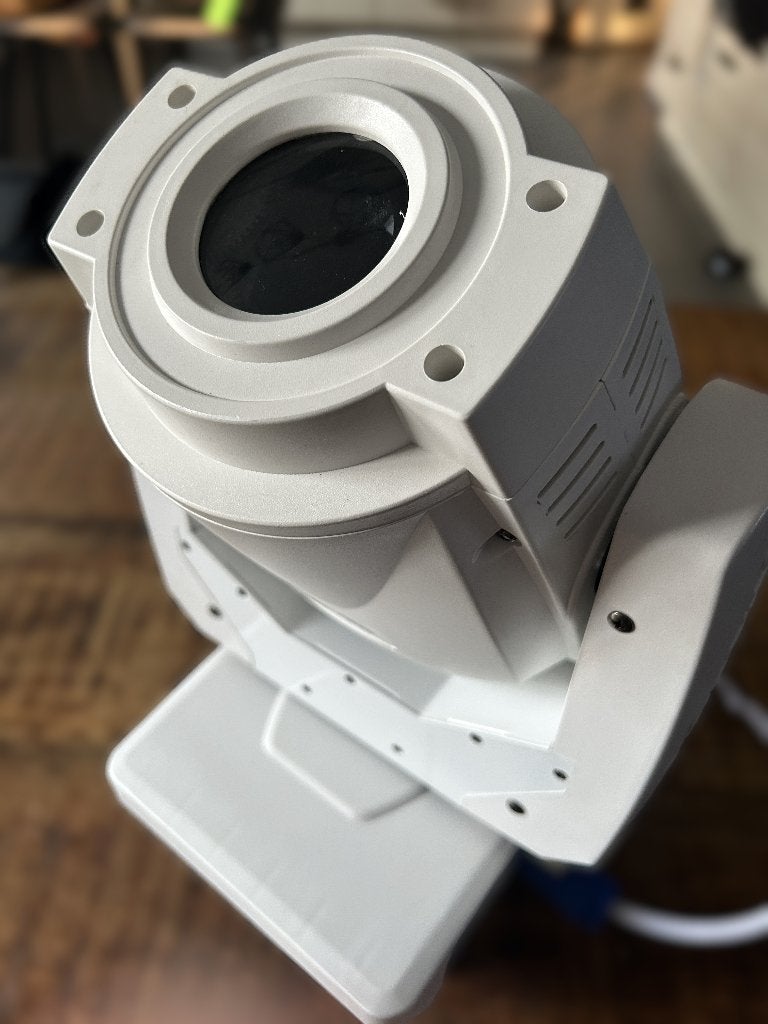 LYRE VARYTEC HERO SPOT 90 WHITE, Musique & Instruments, Lumières & Lasers, Comme neuf, Lumières, Commande sonore, Couleur, Effet stroboscopique