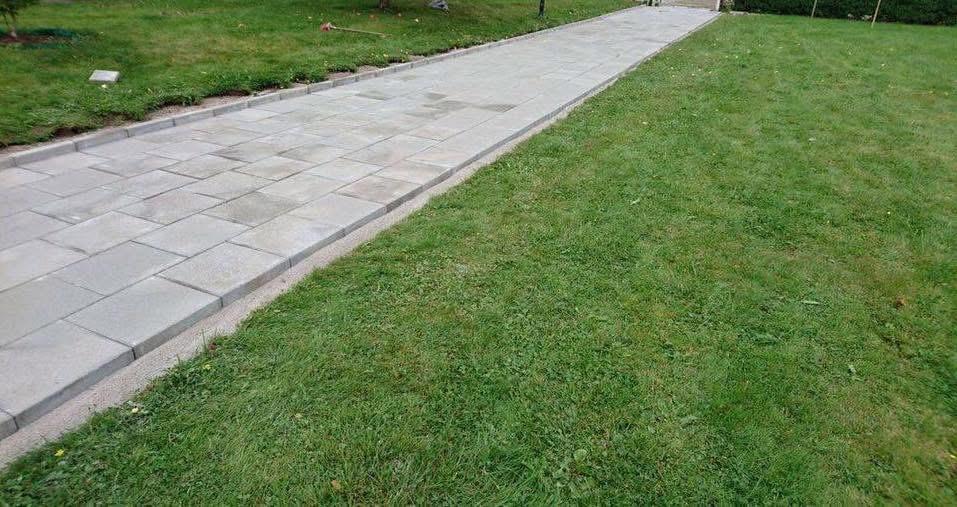 Wij maken terrassen van allerlei soortenklinkers, Tuin en Terras, Zonneschermen, Zo goed als nieuw, Ophalen of Verzenden
