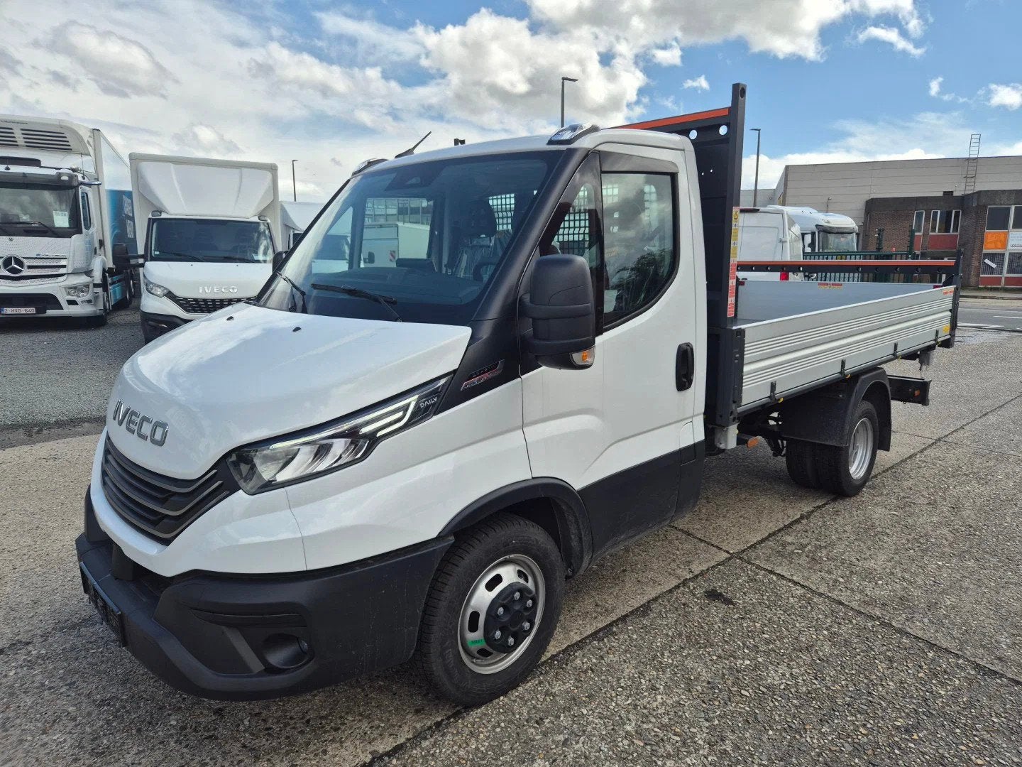 Iveco Daily 35 C 21 (bj 2026), Auto's, Gebruikt, Euro 6, Iveco, Wit