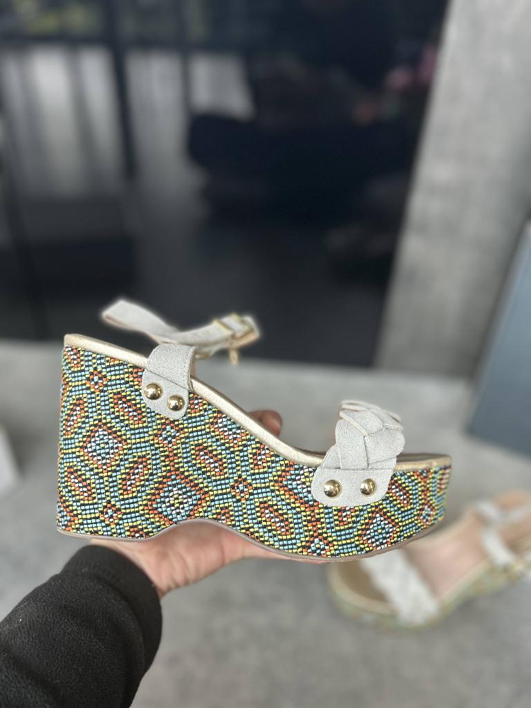 Scandales Gaudi compensée - Taille 40, Kleding | Dames, Schoenen, Overige kleuren, GAUDI, Gedragen, Sandalen of Muiltjes