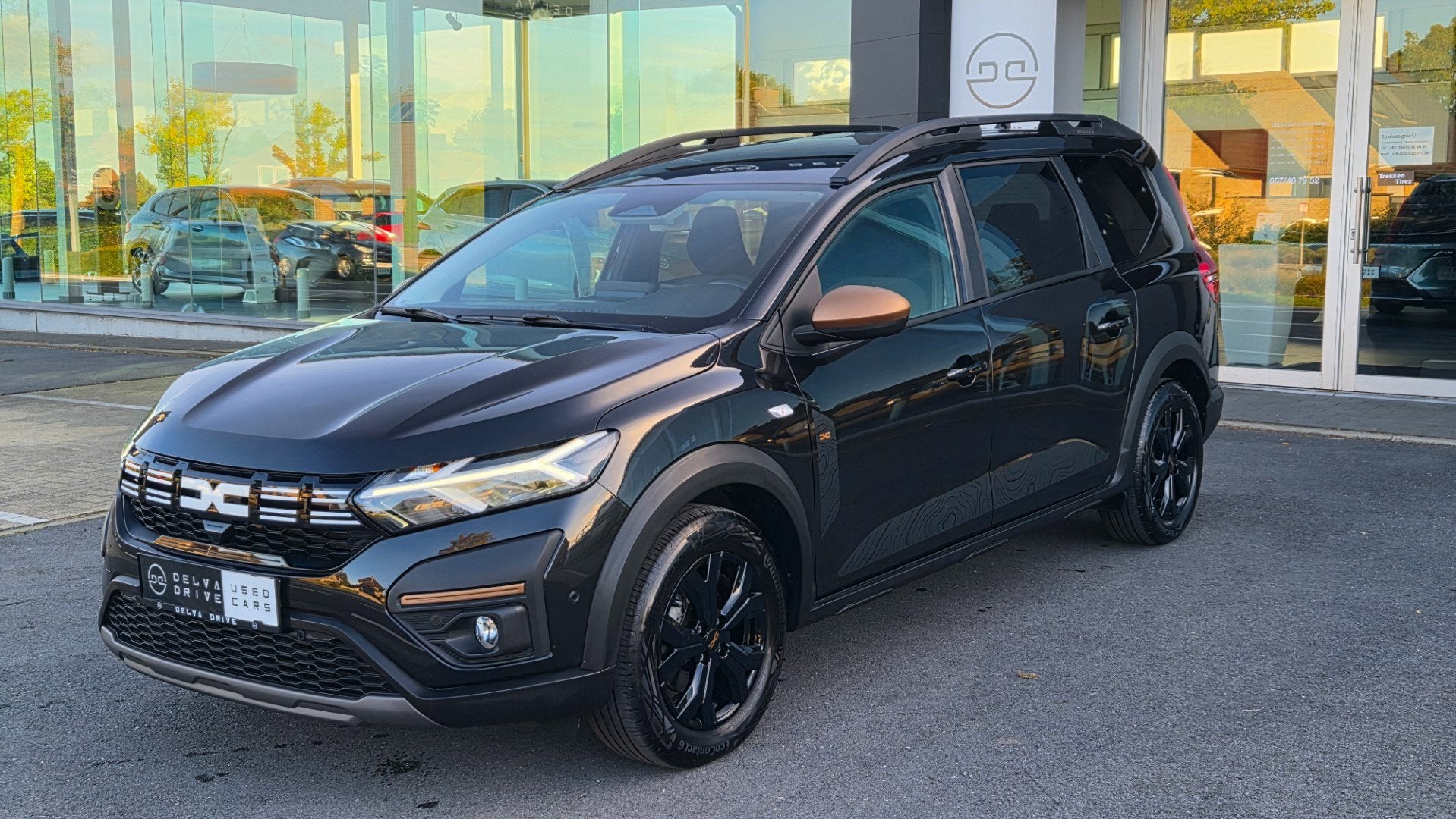 DACIA JOGGER 1.6 HYBRID E-TECH EXTREME  7pl., Auto's, Gebruikt, 4 cilinders, Break, 5 deurs