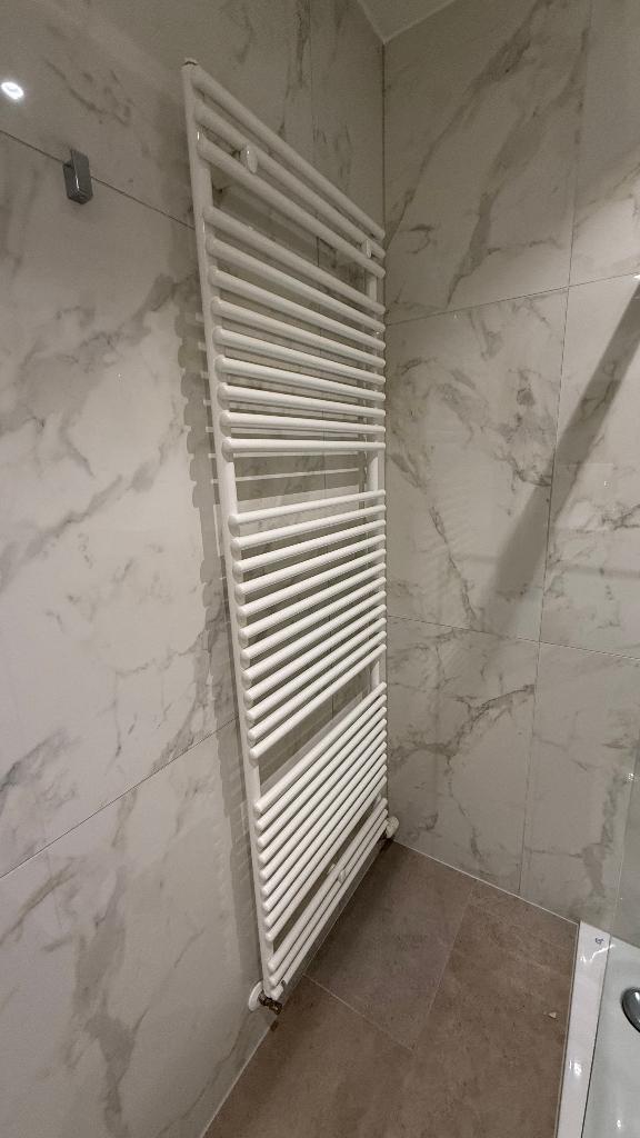 handdoek radiator voor badkamer, Doe-het-zelf en Bouw, Ophalen, 500 tot 800 watt, Radiator, Minder dan 60 cm