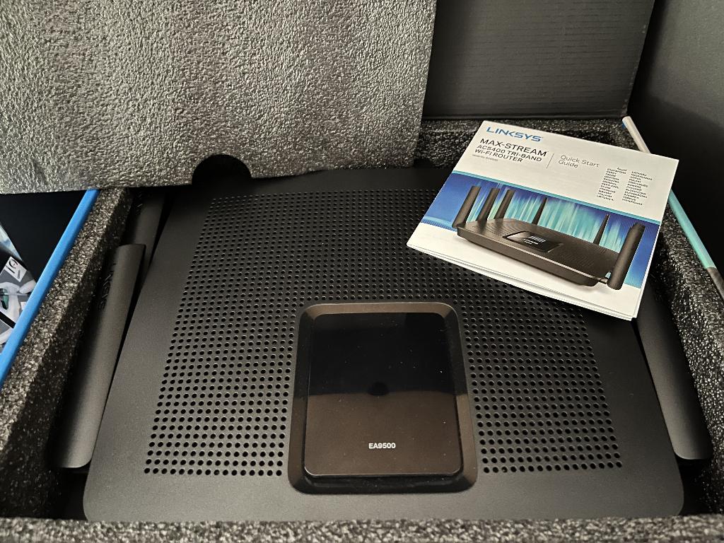 Gigabit router Linksys EA9500-EU, Computers en Software, Routers en Modems, Ophalen of Verzenden, Zo goed als nieuw, Router, LinkSys - Cisco