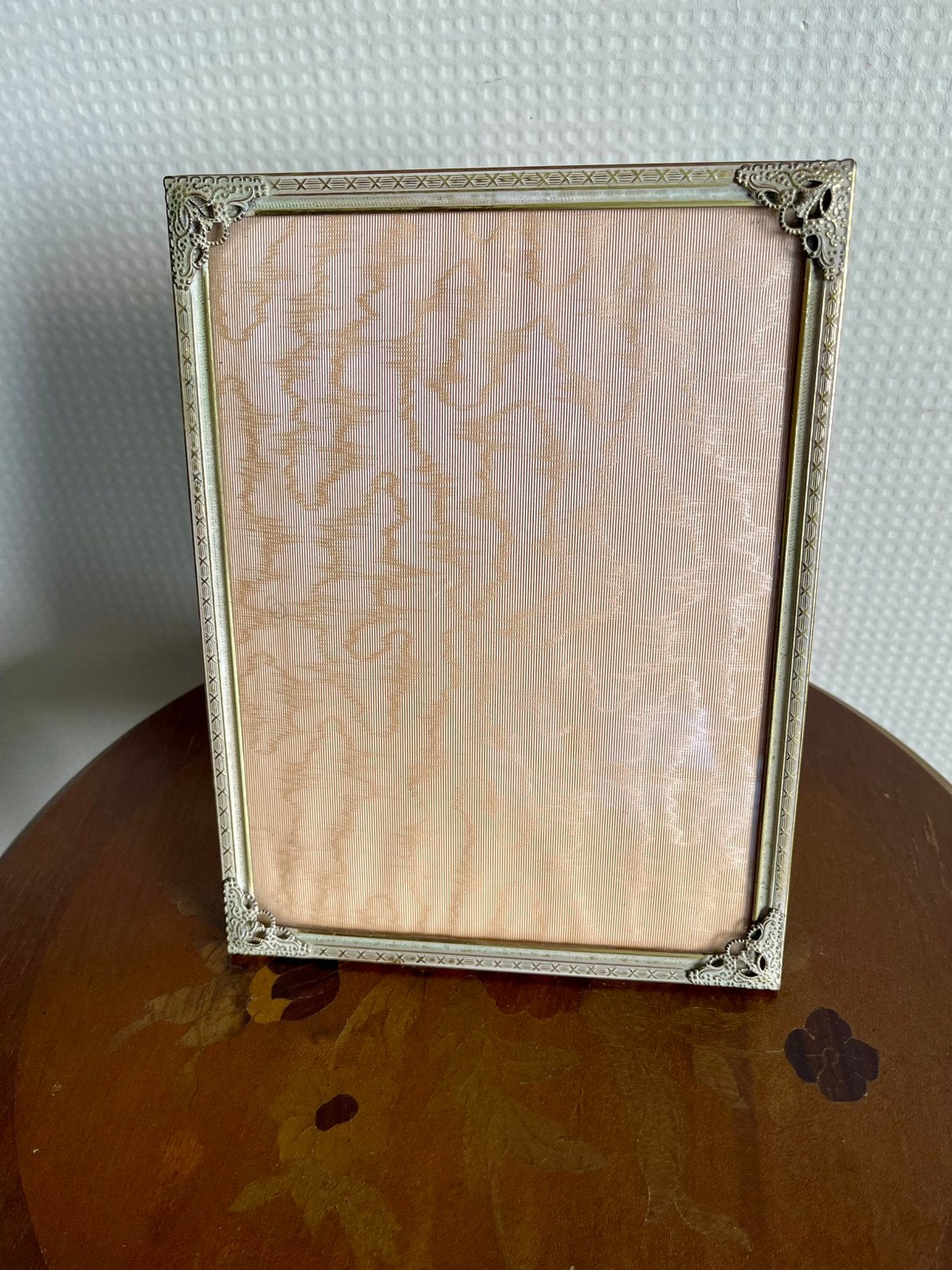 Cadre photo vintage avec verre convexe, Enlèvement ou Envoi, Utilisé, Verre