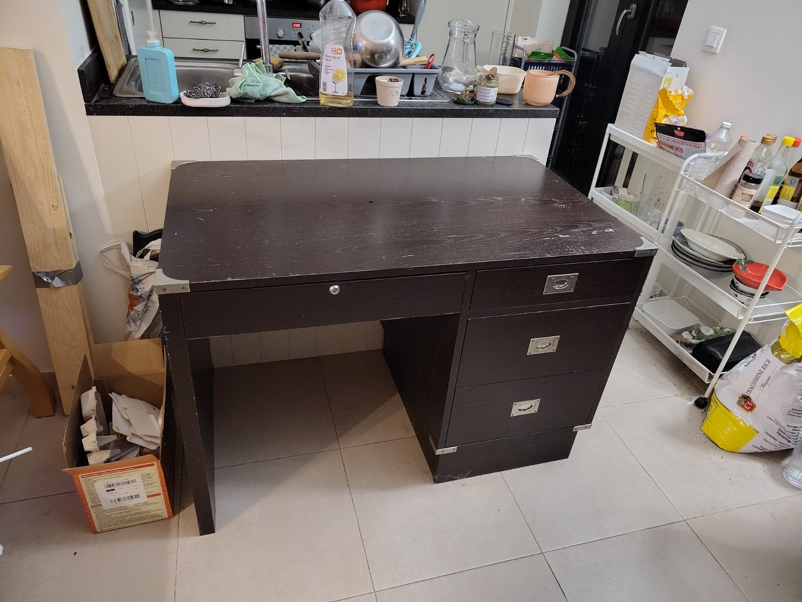 Stevig bureau, Huis en Inrichting, Ophalen, Gebruikt