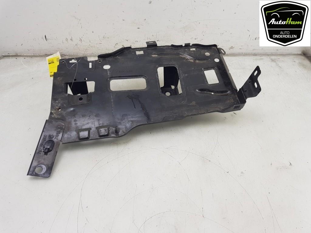 BAC A BATTERIE Peugeot 308 SW (L4 / L9 / LC / LJ / LR), Utilisé, Peugeot