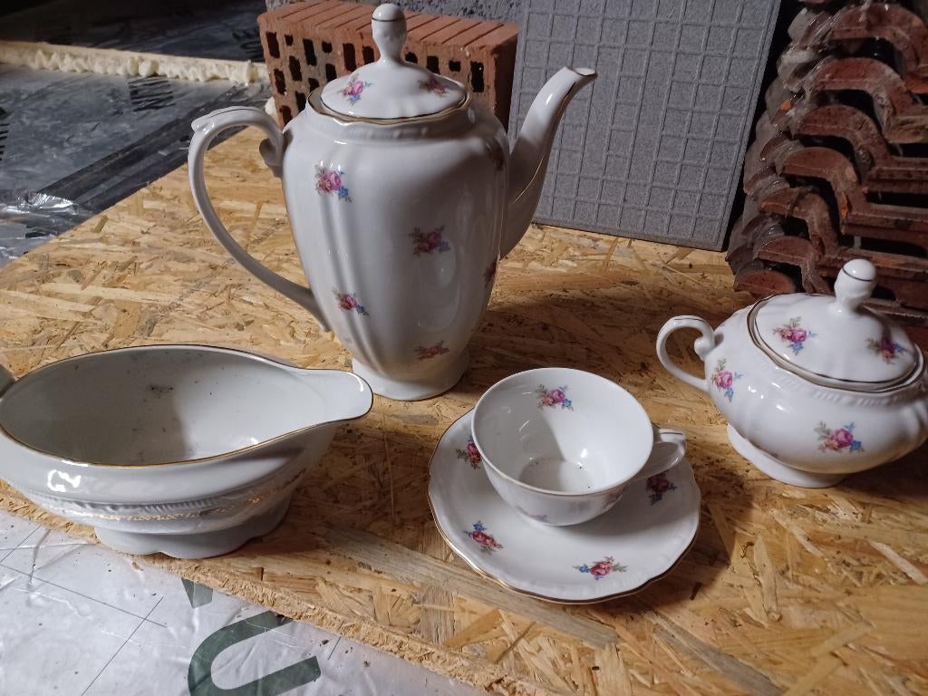 2 volledige eet- en koffieservies voor 12 personen, Enlèvement