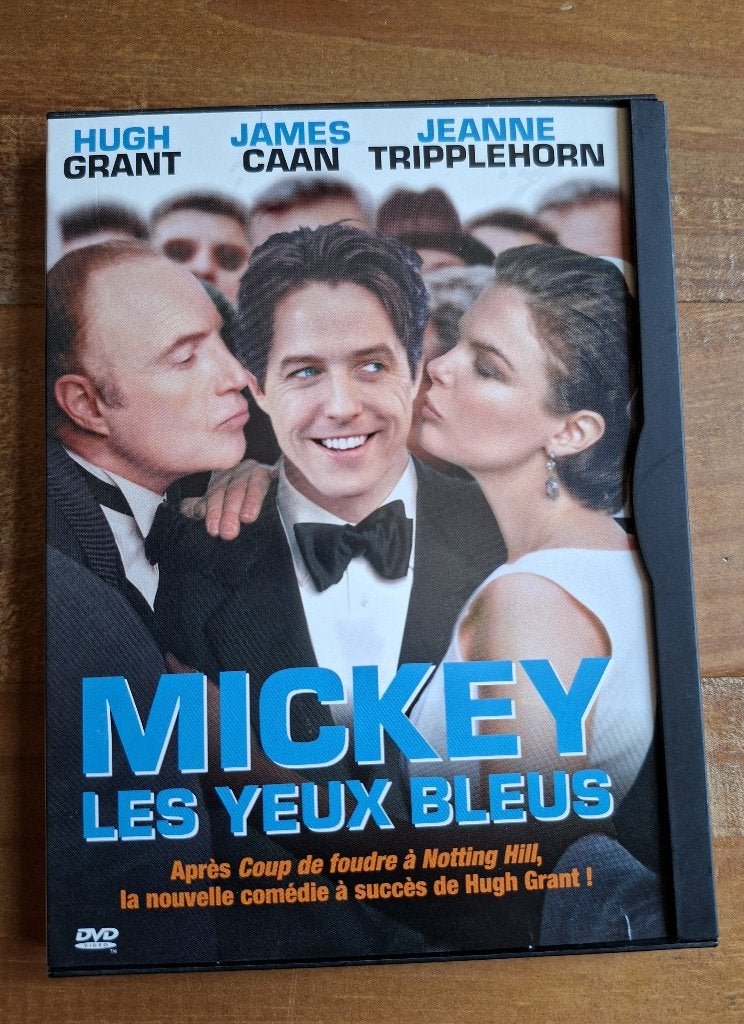 Mickey les yeux bleus - Kelly Makin - Hugh Grant, Enlèvement ou Envoi, Utilisé, Comédie romantique