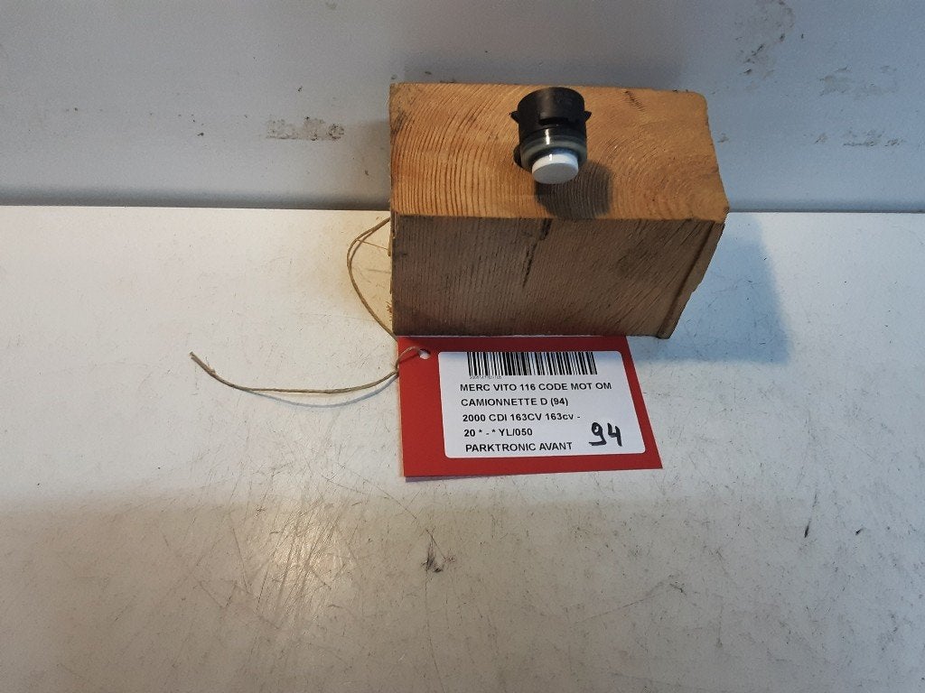 PARKEERSENSOR Mercedes-Benz Vito (447.6) (A0009055504), Gebruikt, Mercedes-Benz, Mevr. I. Hauben, Rue de l'Espoir 34 34
4030  GRIVEGNÉE, BE