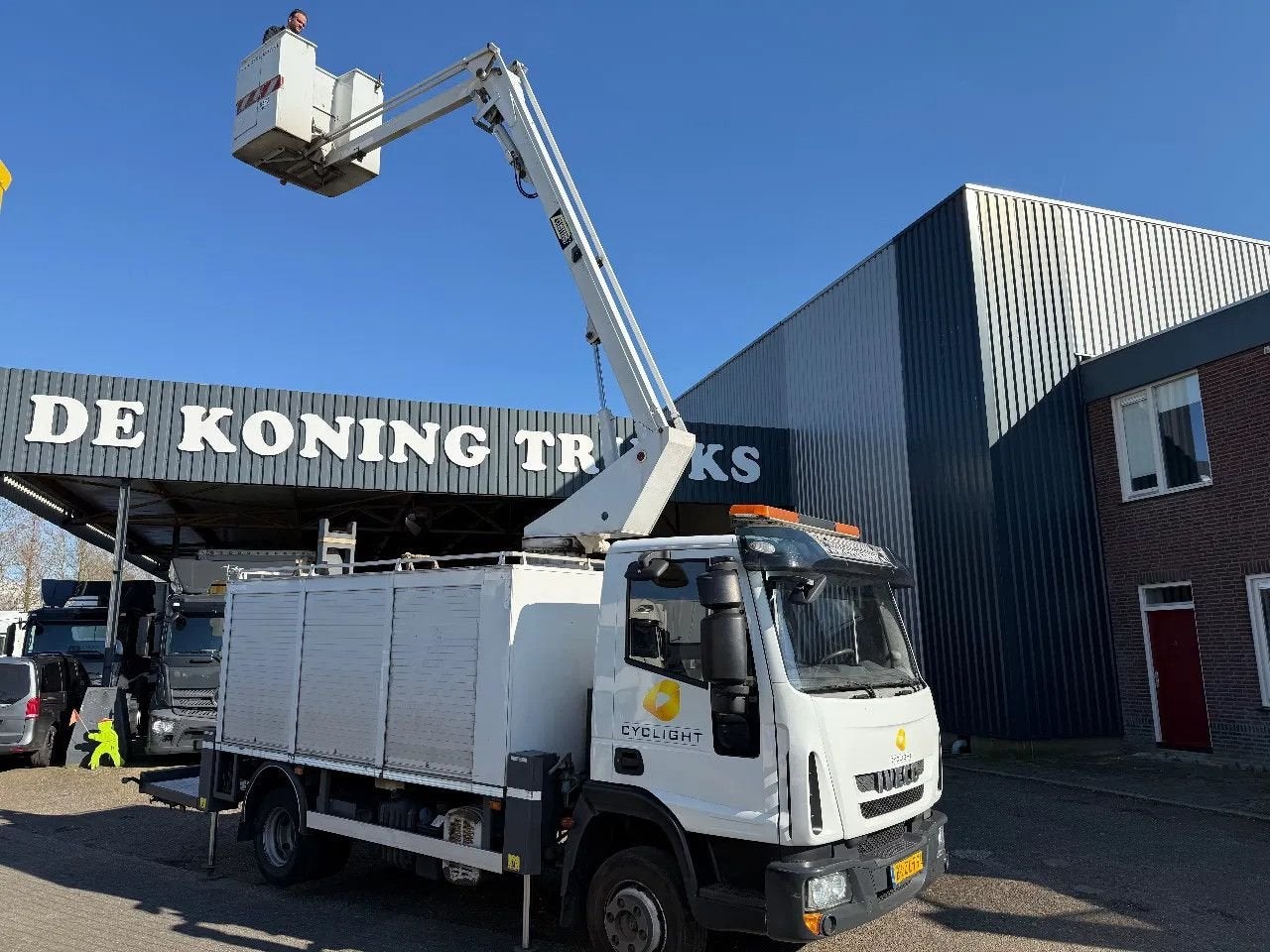 Iveco ML 100 ML100E18 custers skyworker 2009, Auto's, Iveco, ABS, Wit, Te koop