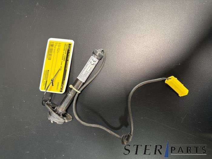 Airbag piétons d'un Mercedes C-Klasse, Autos : Pièces & Accessoires, 3 mois de garantie, Utilisé, -, -