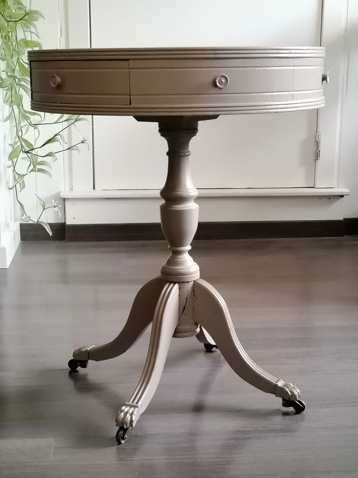 Vintage tafeltje, Ophalen