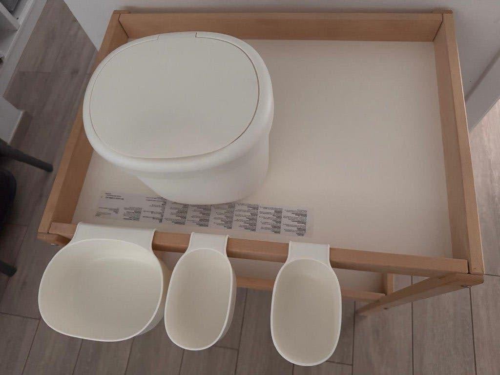 Luiertafel/verschoontafel ikea SNIGLAR met accesoires, Ophalen, Zo goed als nieuw, Commode