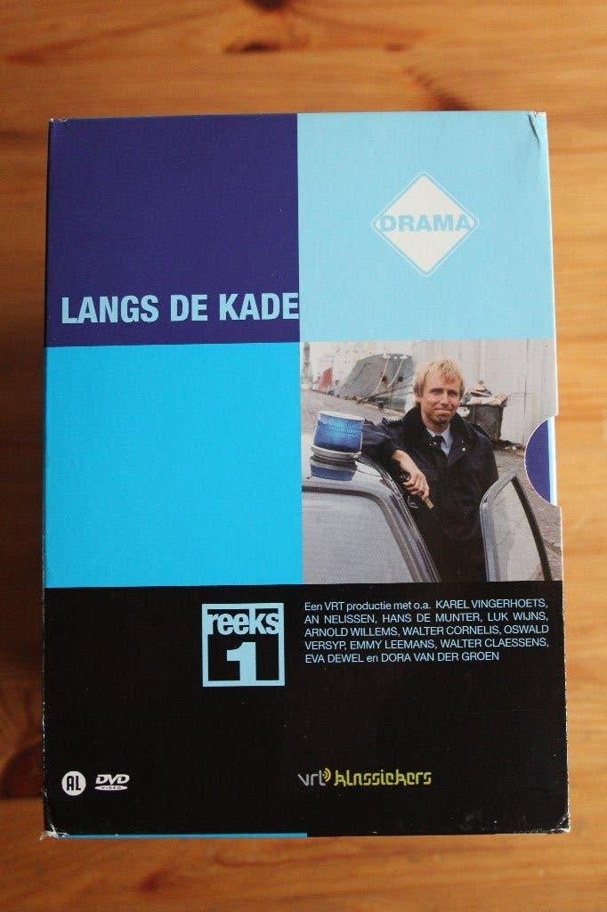 Langs de kade   Vlaamse politie serie   moeilijk te vinden !, CD & DVD, DVD | TV & Séries télévisées, Tous les âges, Enlèvement ou Envoi
