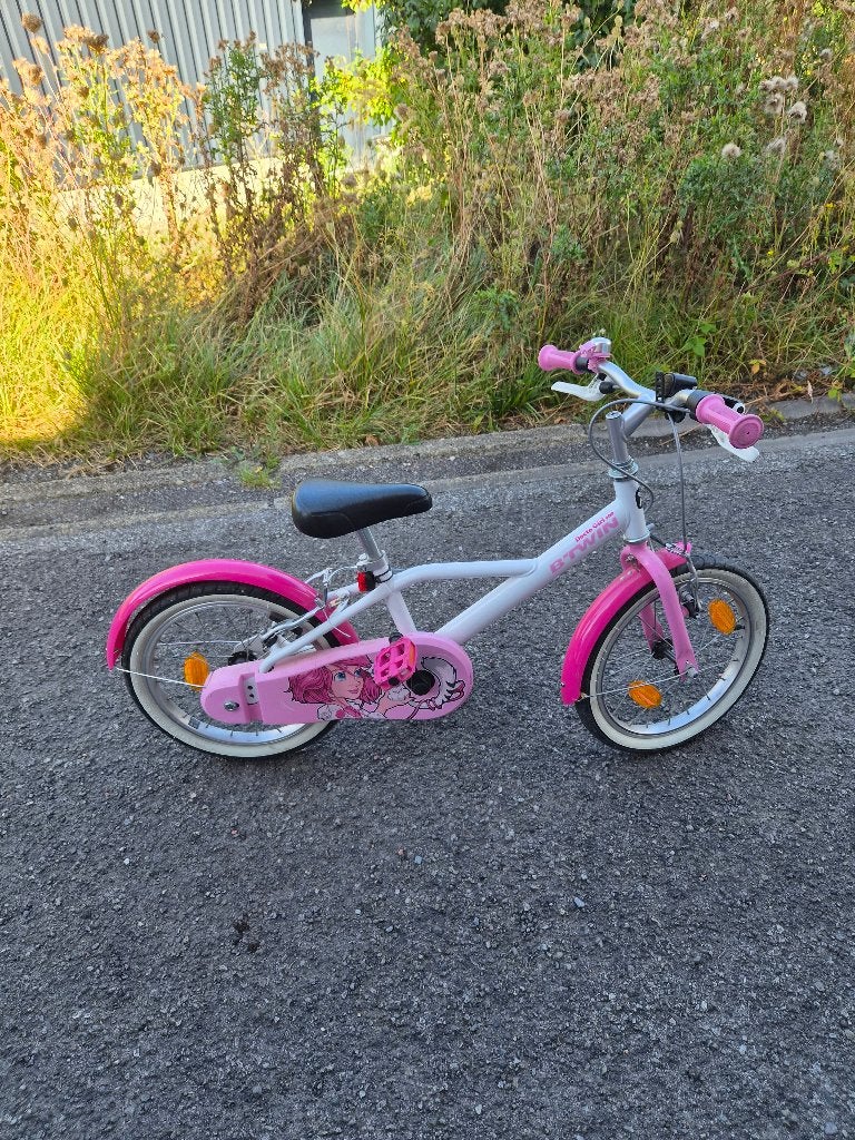 Meisjes fiets, Ophalen, Zo goed als nieuw, 16 inch, Btwin Decathlon