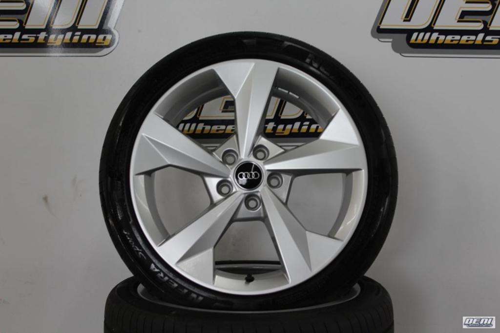 18" Audi A3 originele velgenset 8Y0.601.025.CP, Auto-onderdelen, Banden en Velgen, 18 inch, Gebruikt, -, -