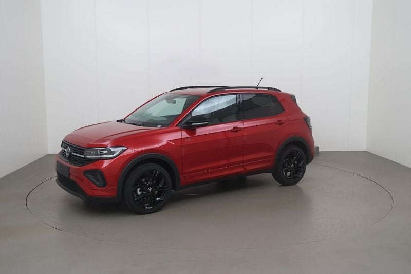 Volkswagen T-Cross 1.0 tsi R-line 115 AT, Rouge, https://public.car-pass.be/vhr/bcac5c7b-5654-422b-8c4b-6097d7bac6a2, 1295 kg