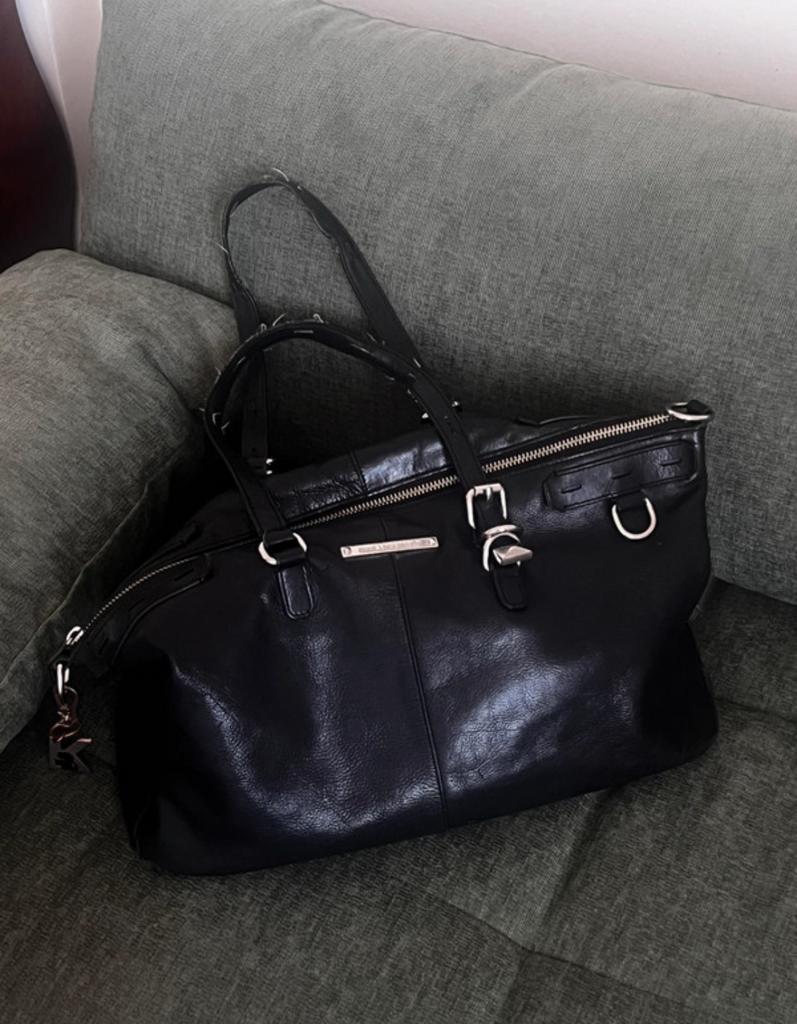 karl lagerfeld hand bag, Handtassen en Accessoires, Overige merken, Gebruikt, Verzenden, Zwart