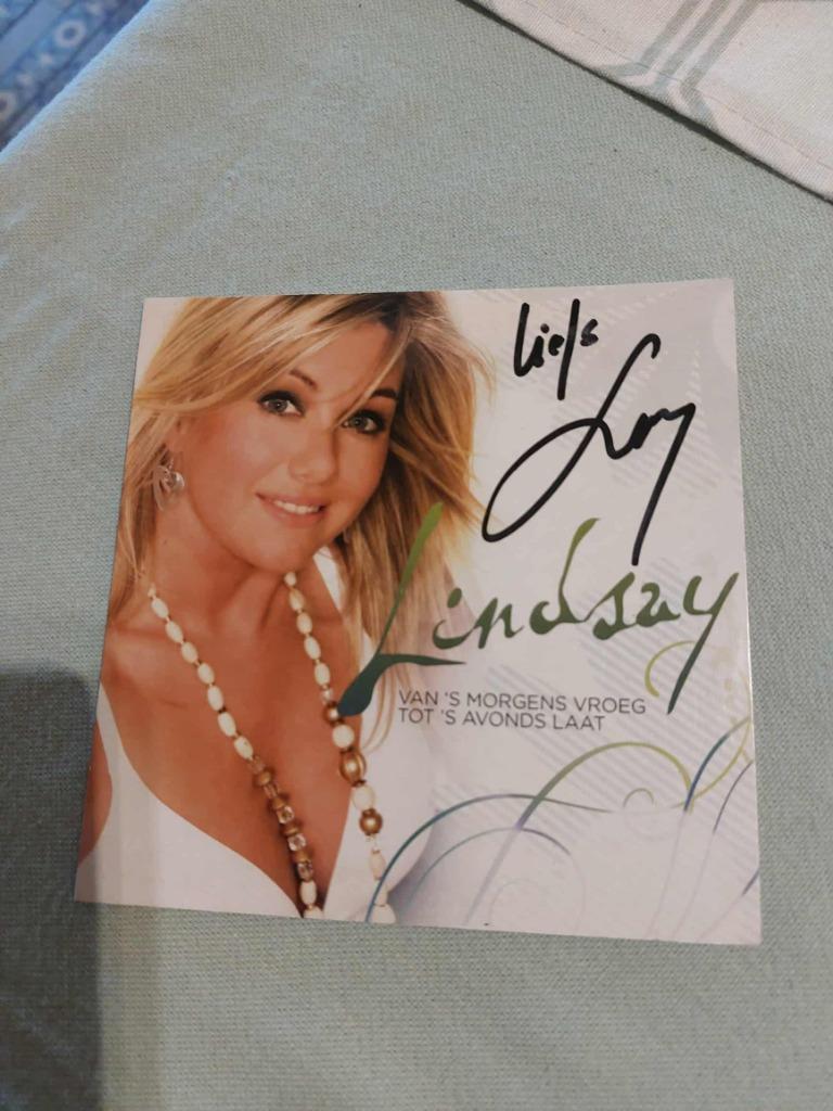 CD : Lindsay / Van 's morgens vroeg tot 's avonds laat, Envoi, Utilisé, Chanson réaliste ou Smartlap